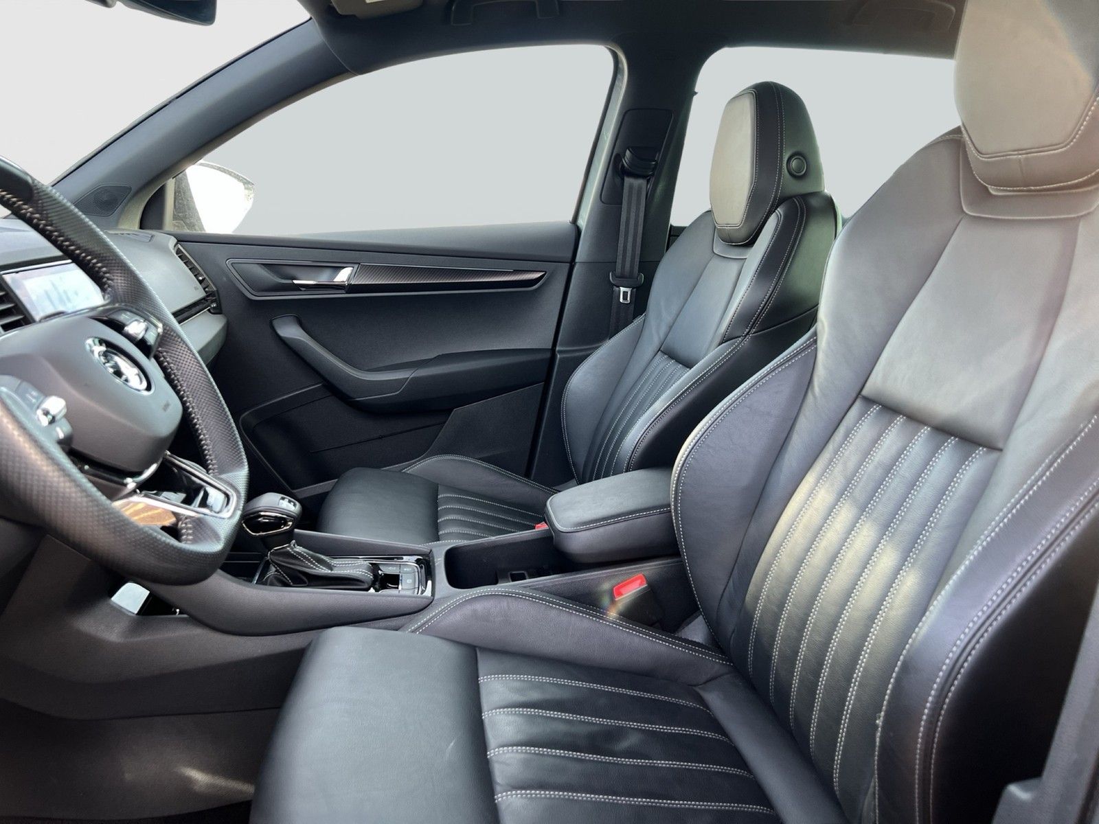 Skoda Karoq 2.0 SPORTLINE 4X4 LEDER CAM ACC MATRIX NAV