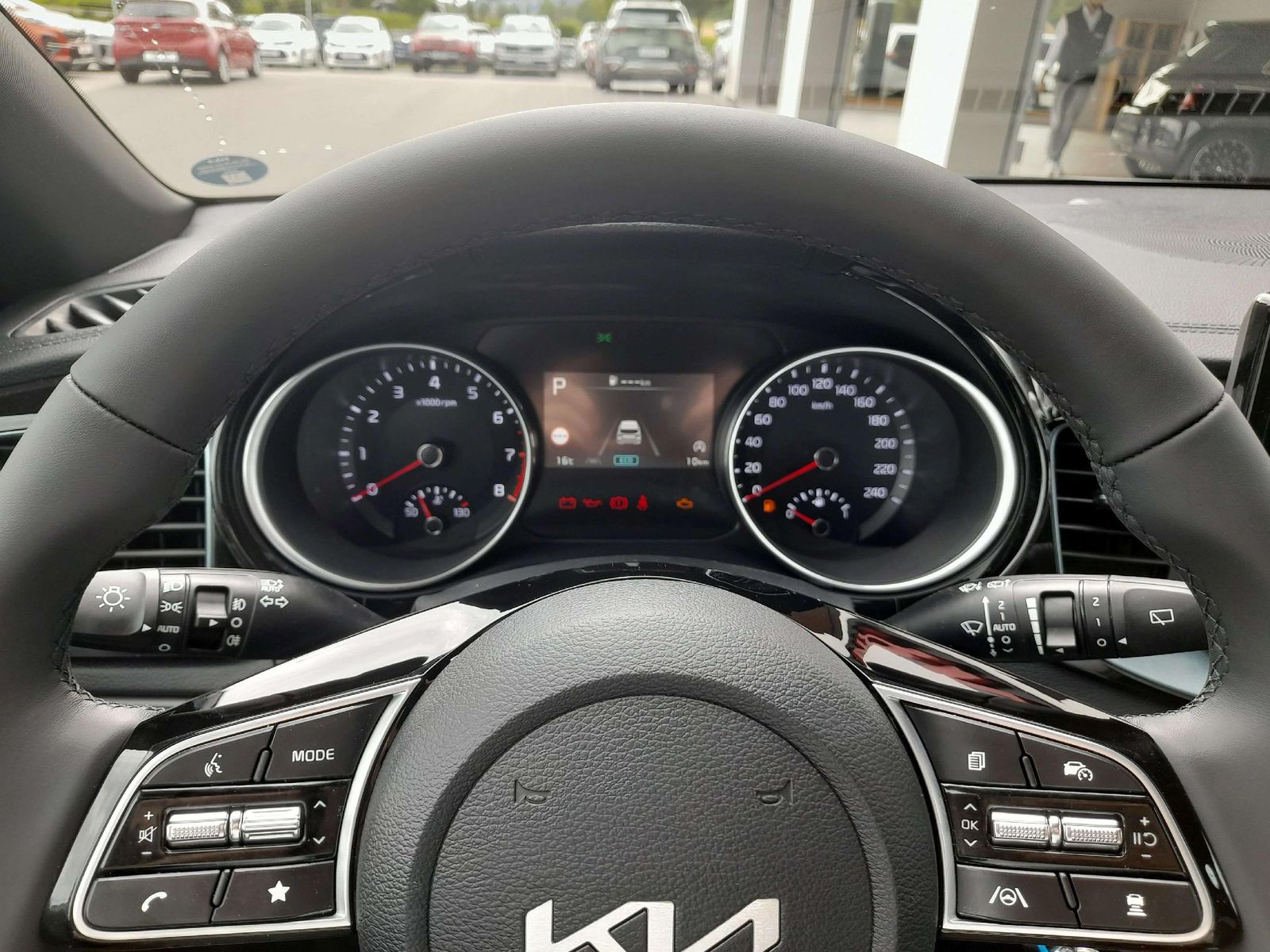 Kia Ceed Nightline 48V - Samsaru's Car Outlet