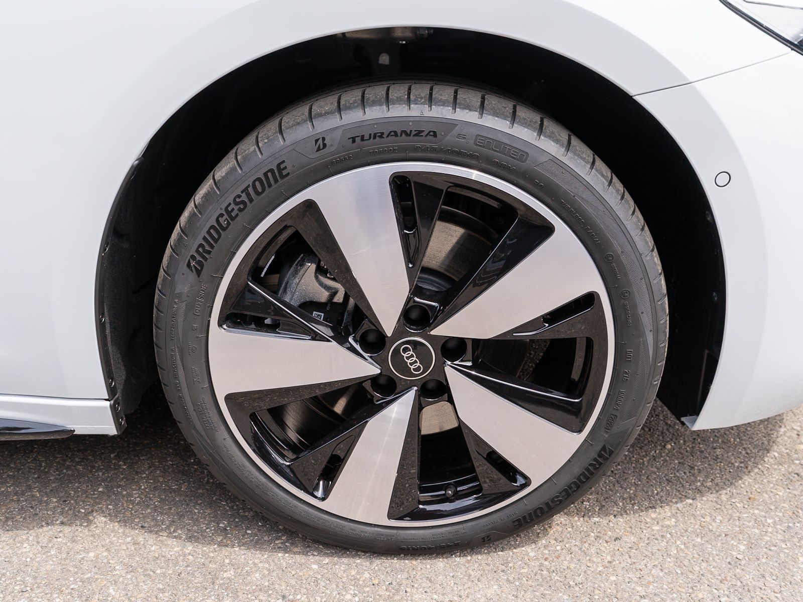 Audi A5 Avant TDI S line quattro Navi Matrix AHK ACC