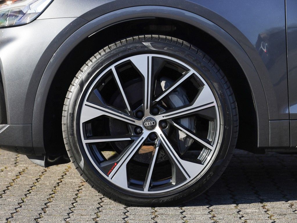 Audi Q5 55 TFSI e quattro S line