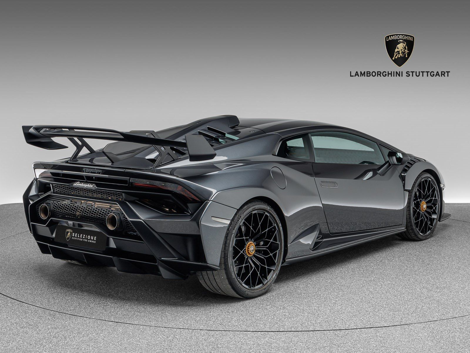Lamborghini Huracán STO - Samsaru's Car Outlet