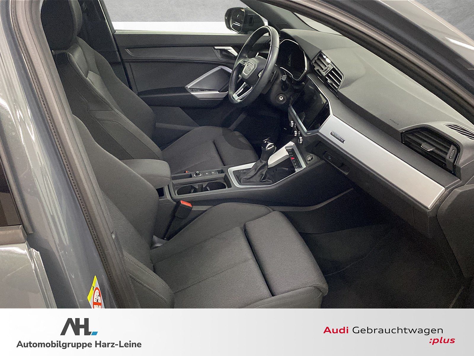 Audi Q3 40 TDI quattro S tronic - Samsaru's Car Outlet