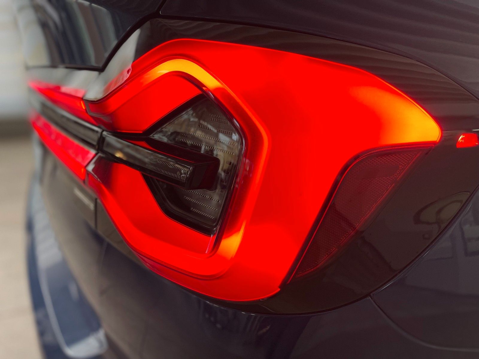 BMW X3 xDrive 20d xLINE  AHK PANO KAM Memory