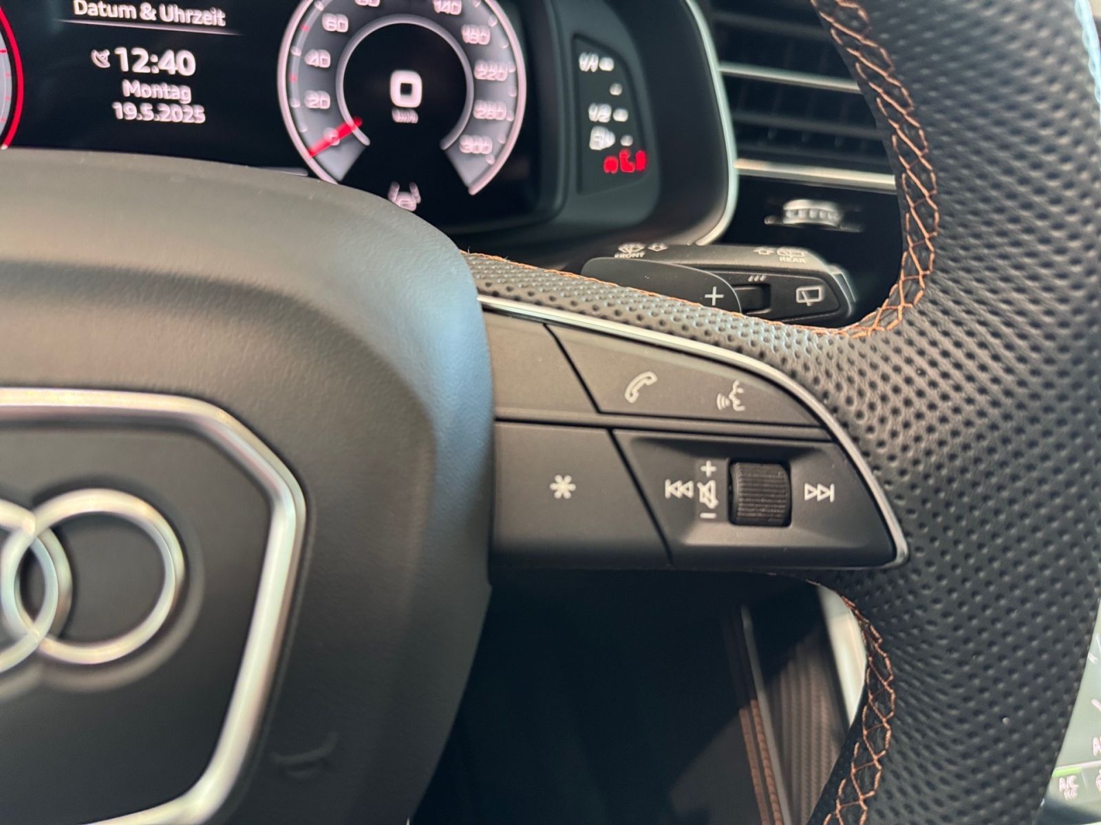 Audi Q7 SUV S line 50 TDI quattro 210(286) kW(PS) tip
