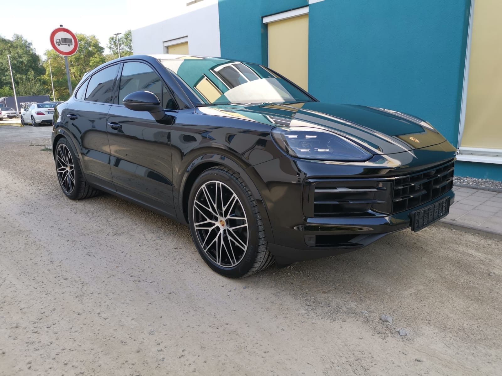Porsche Cayenne COUPE V6*ACC*22*HEAD*LUFT*BOSE*3xDI*VOLL