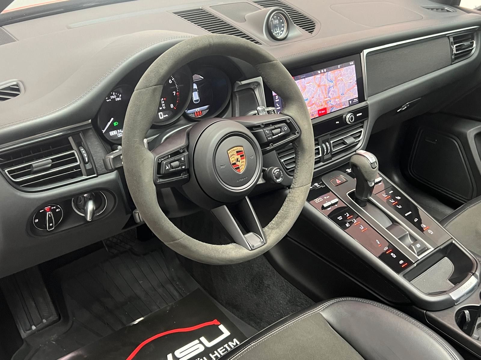 Porsche Macan GTS - Samsaru's Car Outlet