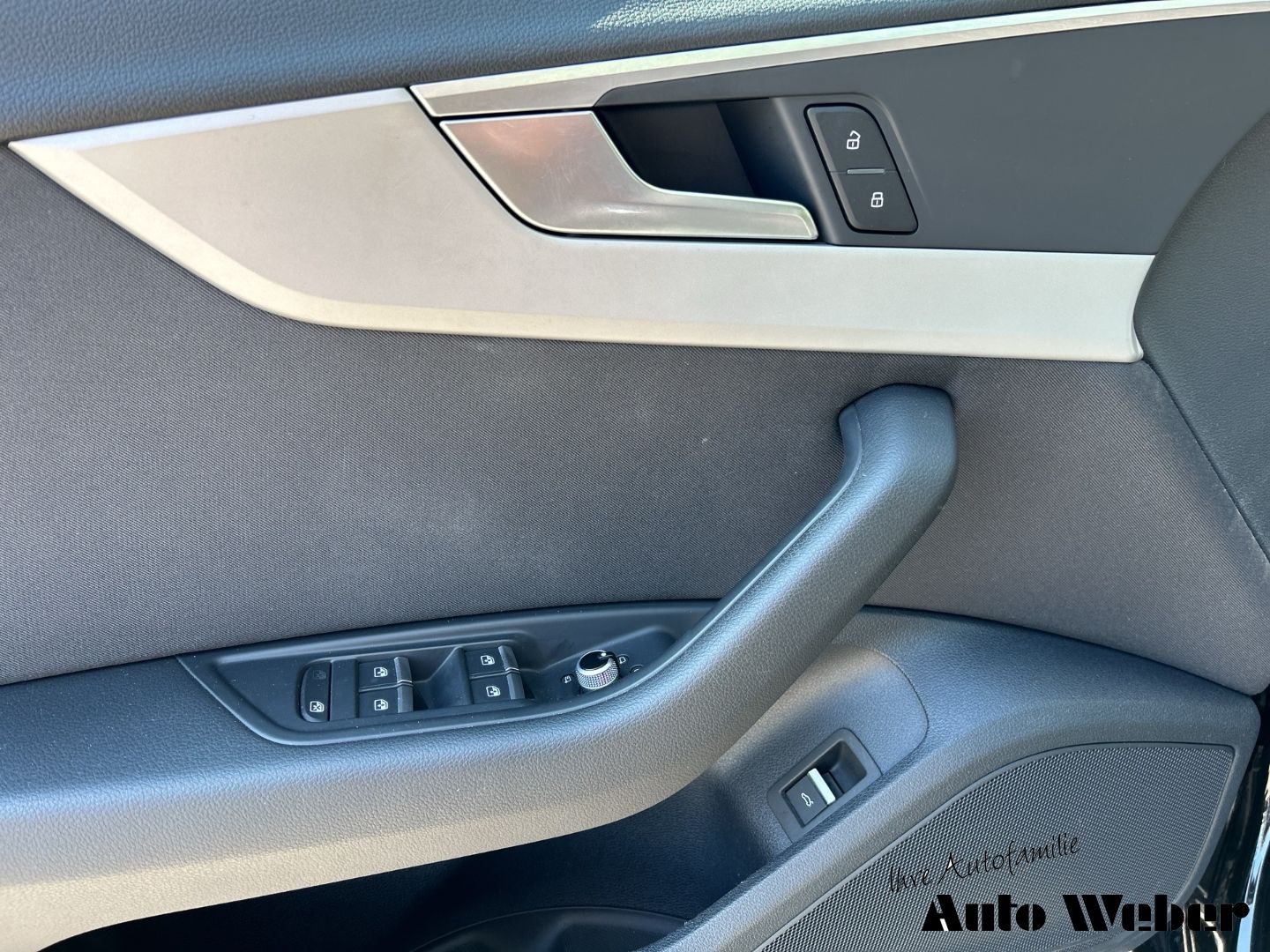 Audi A4 Avant 35 TDI S-tronic - Samsaru's Car Outlet