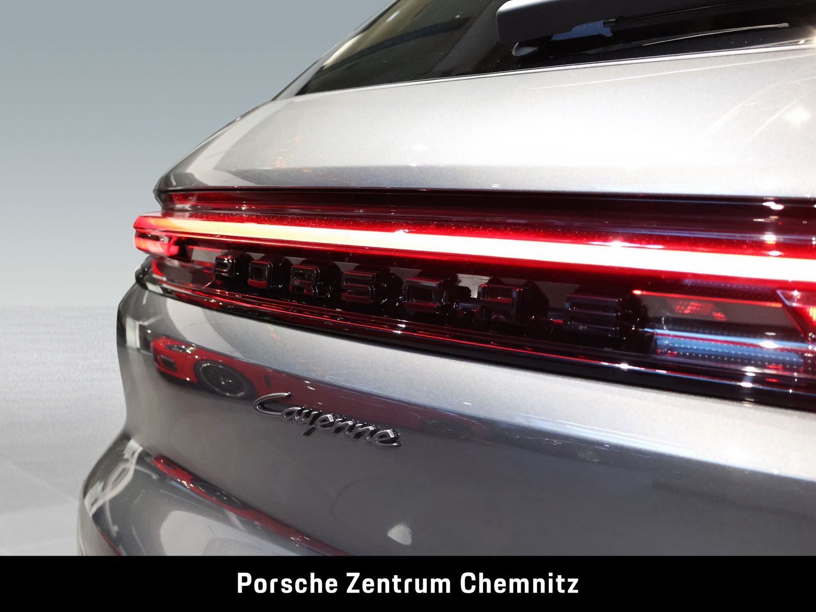 Porsche Cayenne E-Hybrid Sitzbelüft.;Head-Up;BOSE;Pano