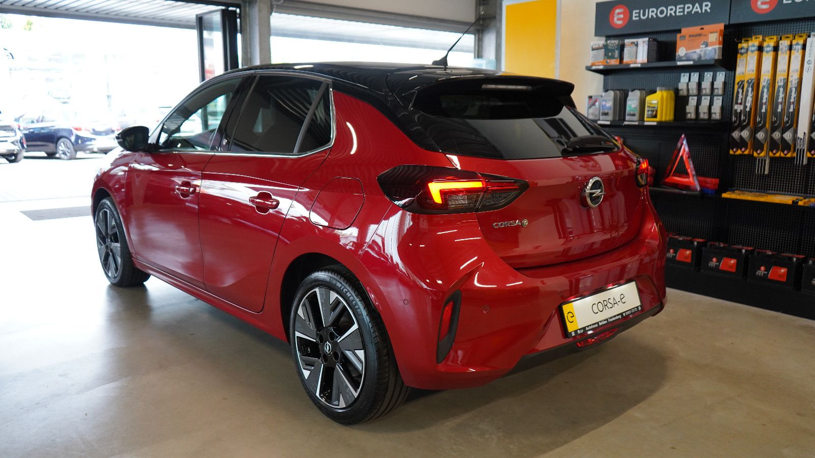 Opel Corsa F e Ultimate - Samsaru's Car Outlet