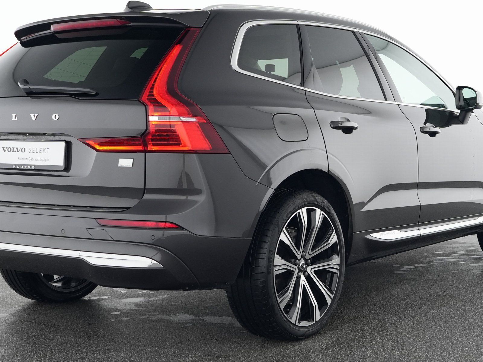 Volvo XC60 T6 Recharge AWD Plus Bright 21"+AHK+VOLL-LE
