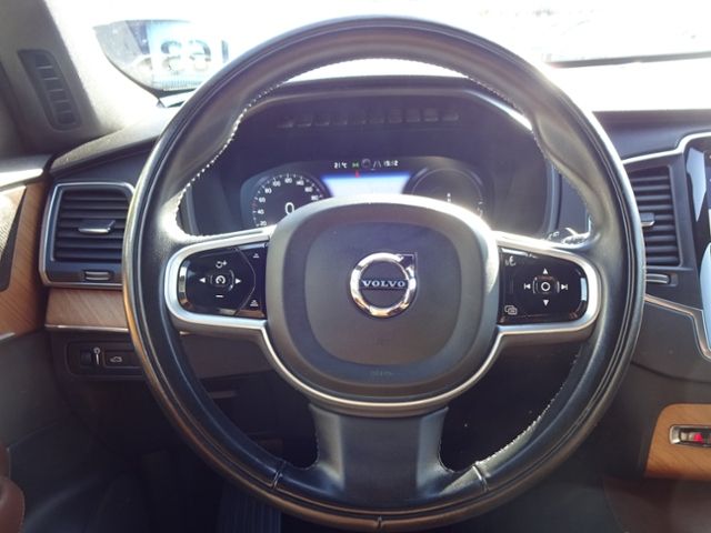 Volvo XC90 T8 R Design Plug-In AHK Luftfw HUD ACC 22"