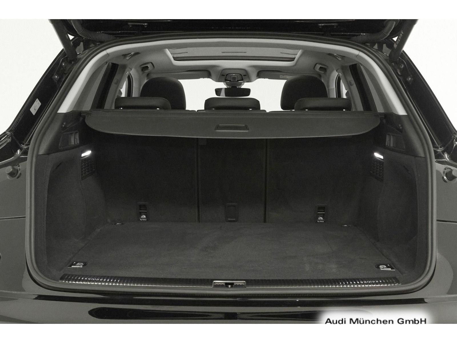 Audi Q5 50 TFSI e qu. S tronic - Samsaru's Car Outlet