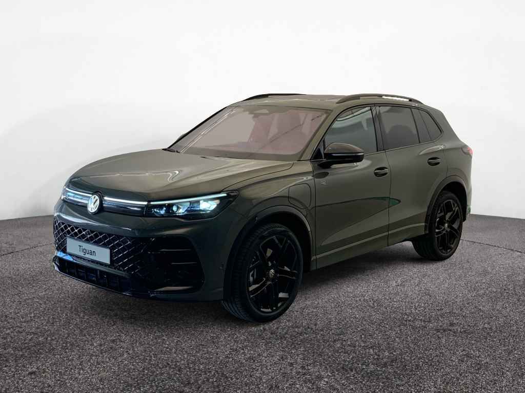 Volkswagen Tiguan R-Line eHybrid LEDER*PANO*DCC*AHK*HARMAN
