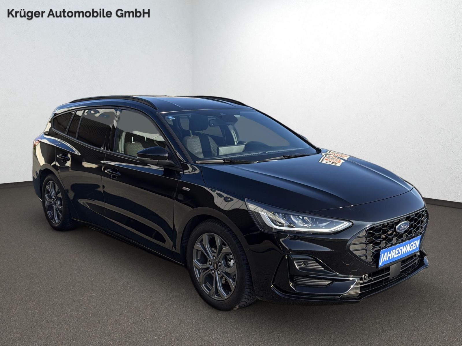 Ford Focus Turnier ST-Line X Aut  LED Head Up aAHK