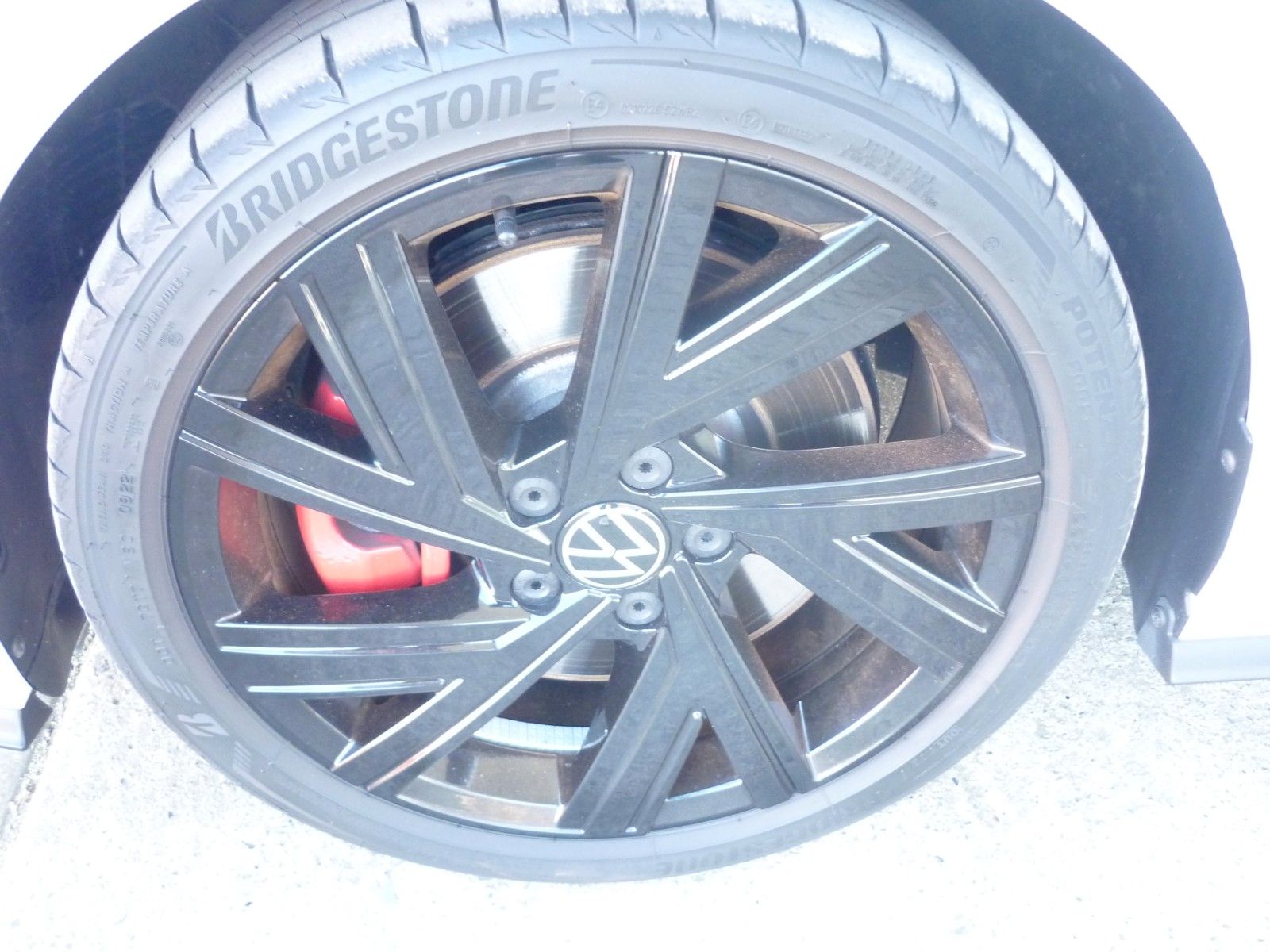 Volkswagen Golf VIII GTI DSG - Samsaru's Car Outlet