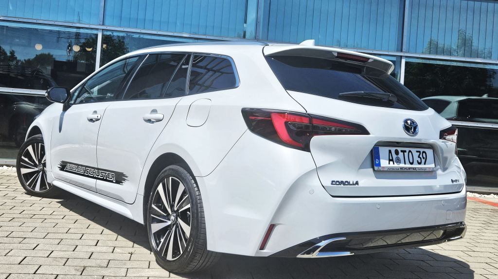 Toyota Corolla 2.0 Hybrid Touring Sports Teamplayer*Tec