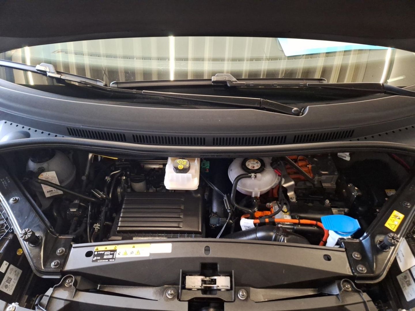 Volkswagen T7 Multivan 1.4 TSI EU6d Style eHybrid - Samsaru's Car Outlet