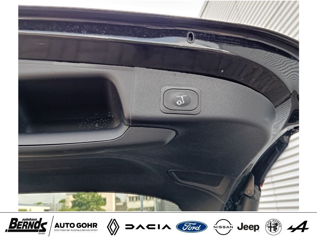 Ford Focus T 1.0 EcoB. Hybr. Aut. TITANIUM Matrix LED