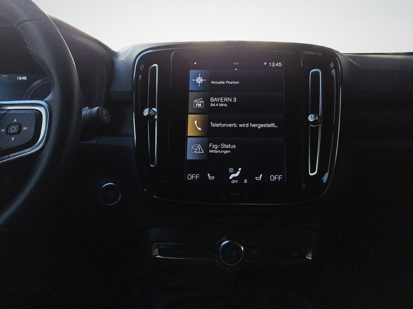 Volvo XC40 Plus Dark SHZ*AHK*PDC*