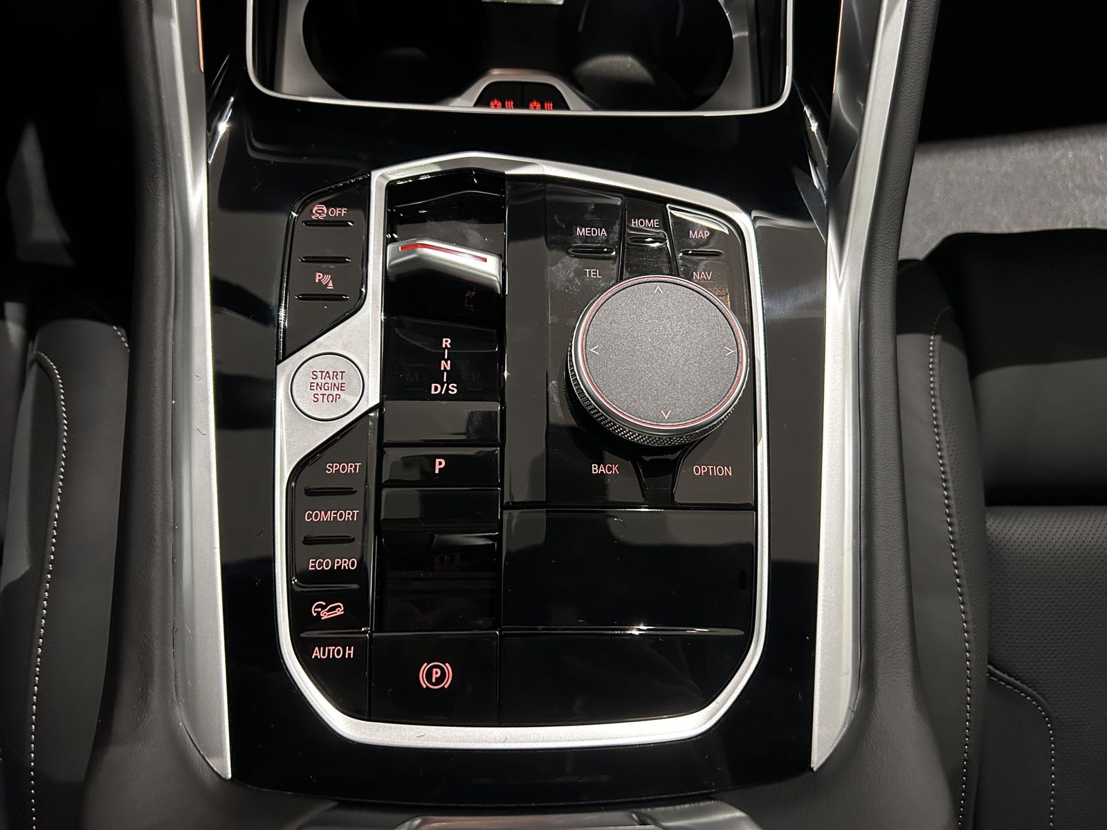 BMW X6 xDrive30d M Sport Pro Panorama AHK HeadUp Ico