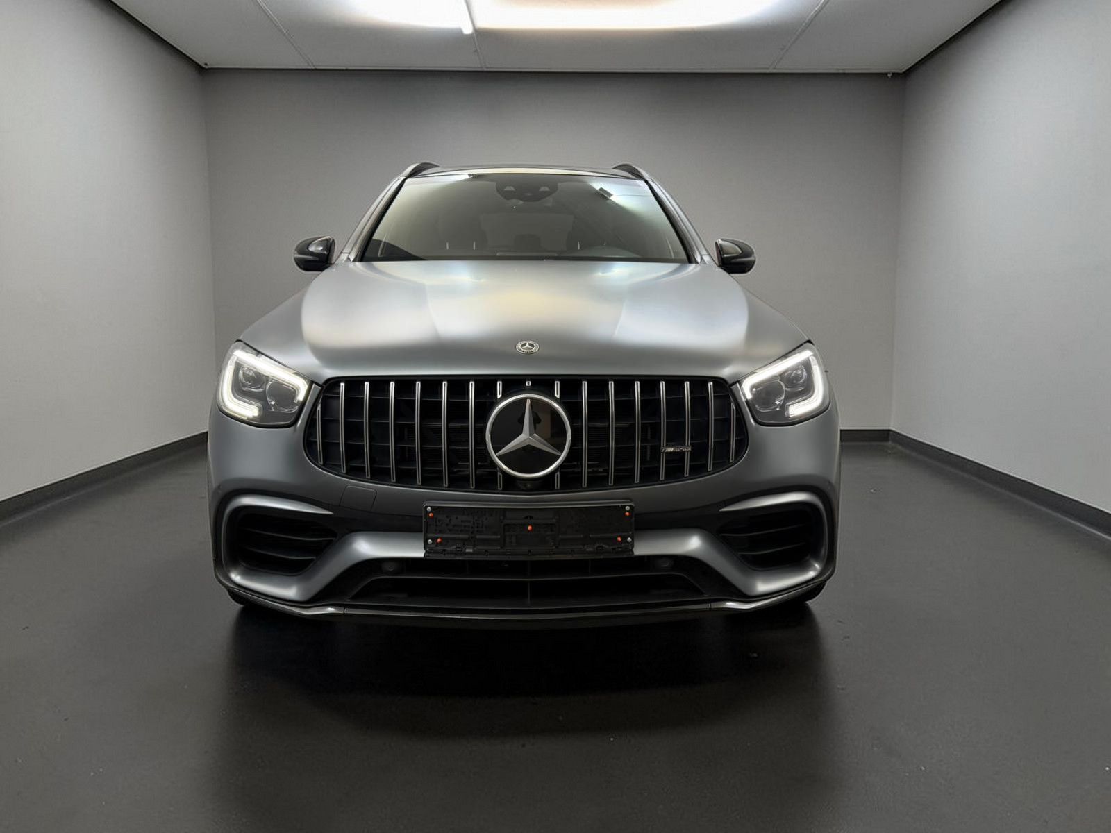 Mercedes-Benz GLC 63 AMG 4M*MAGNO*DISTR*PANO*PERF-AGA*MBEAM