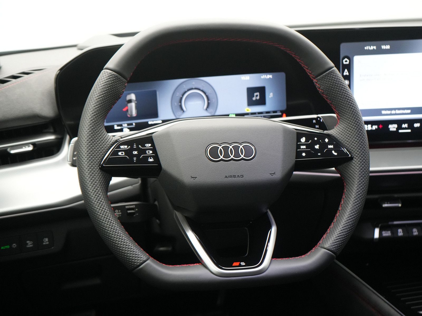 Audi Q3 S tronic S line SONOS AHK NAV PANO MATRIX HUD