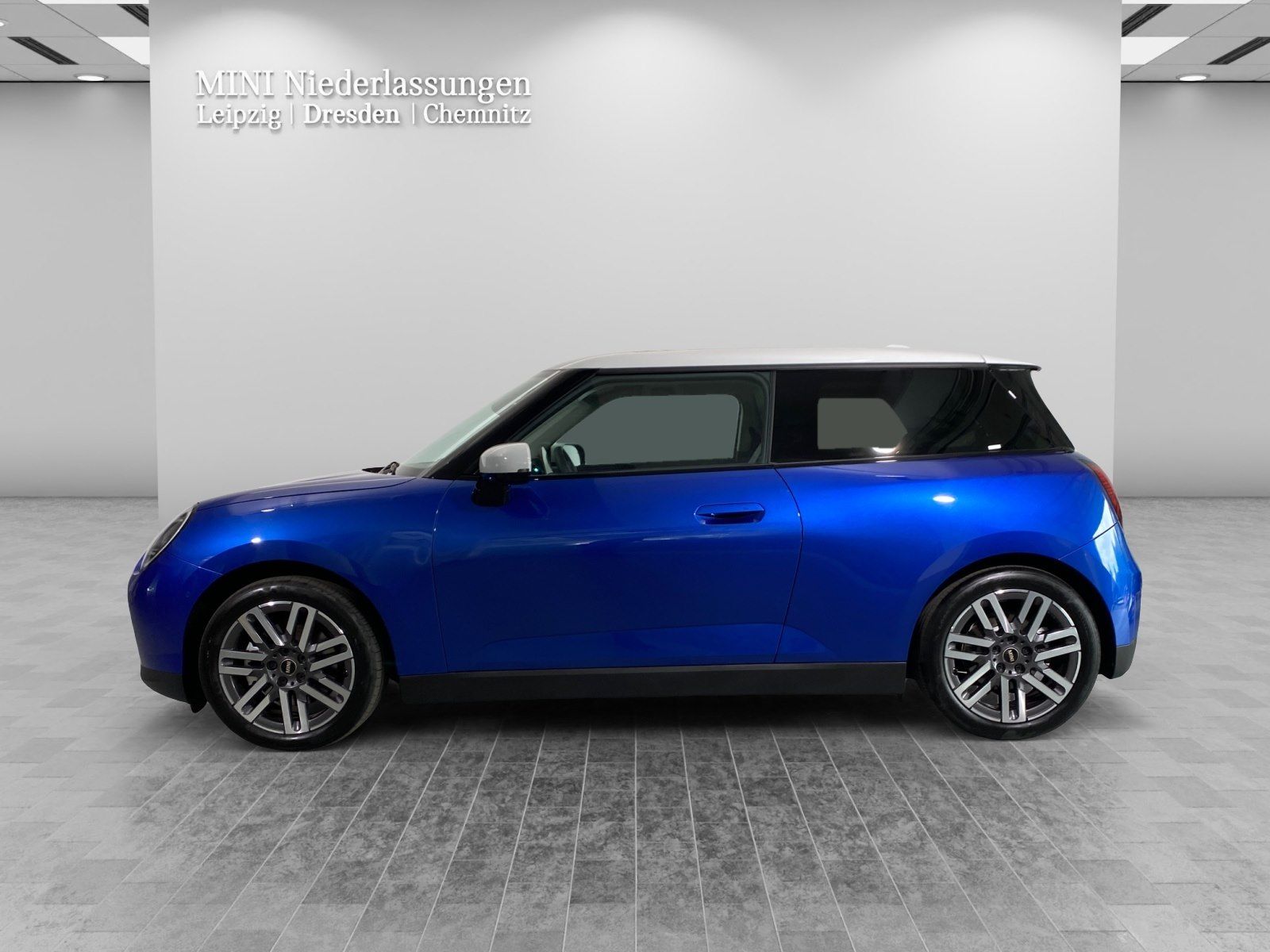 MINI Cooper SE - Samsaru's Car Outlet