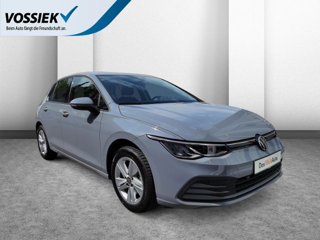 Volkswagen Golf 8 1.5 TSI Life - Samsaru's Car Outlet
