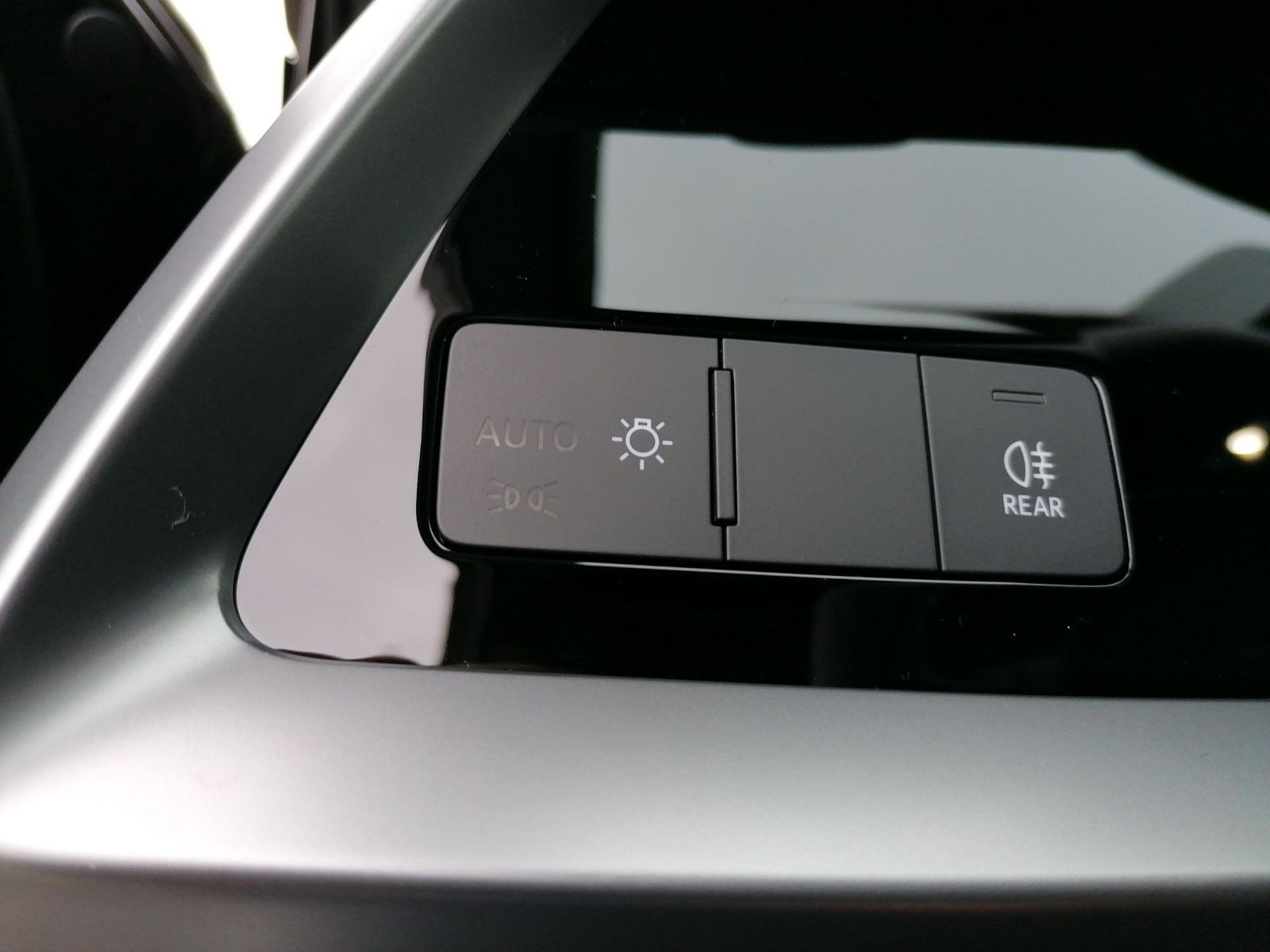 Audi A3 Sportback advanced 30TFSI - Samsaru's Car Outlet