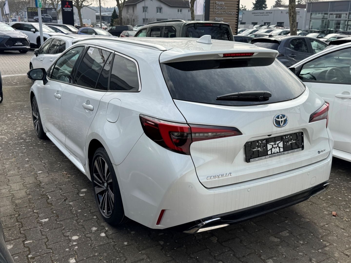Toyota Corolla Touring Sports Hybrid Teamplayer / CarPl