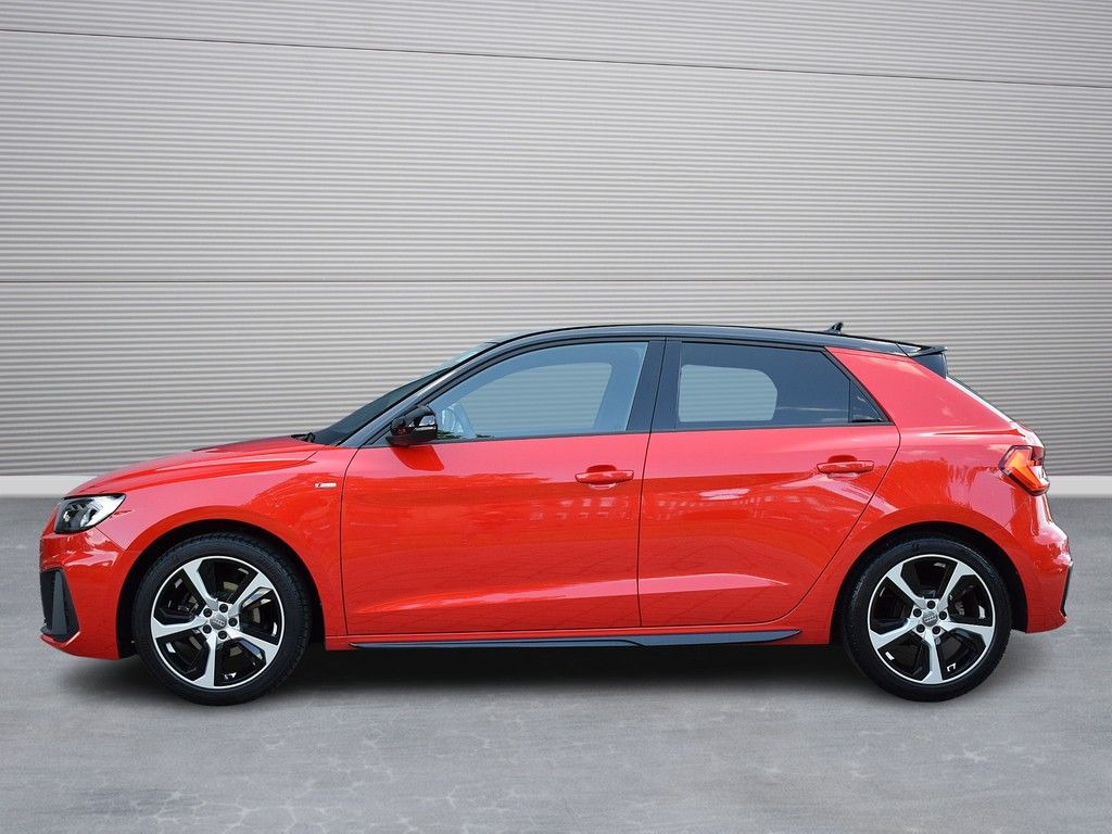 Audi A1 Sportback 30 TFSI S-line - Samsaru's Car Outlet