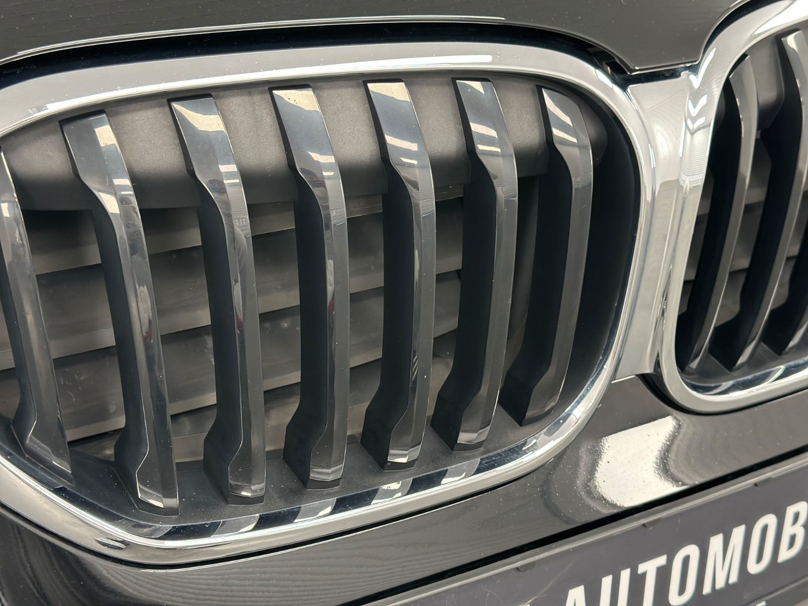 BMW X1 xDrive 25 e Hybrid - Samsaru's Car Outlet