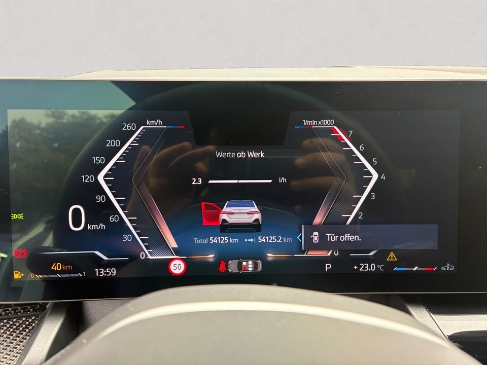 BMW 520i M Sportpaket Komfortsitze Klimaaut. AHK