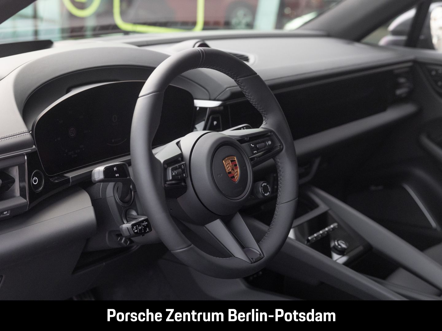 Porsche Macan 4S Burmester Panoramadach Luftfederung