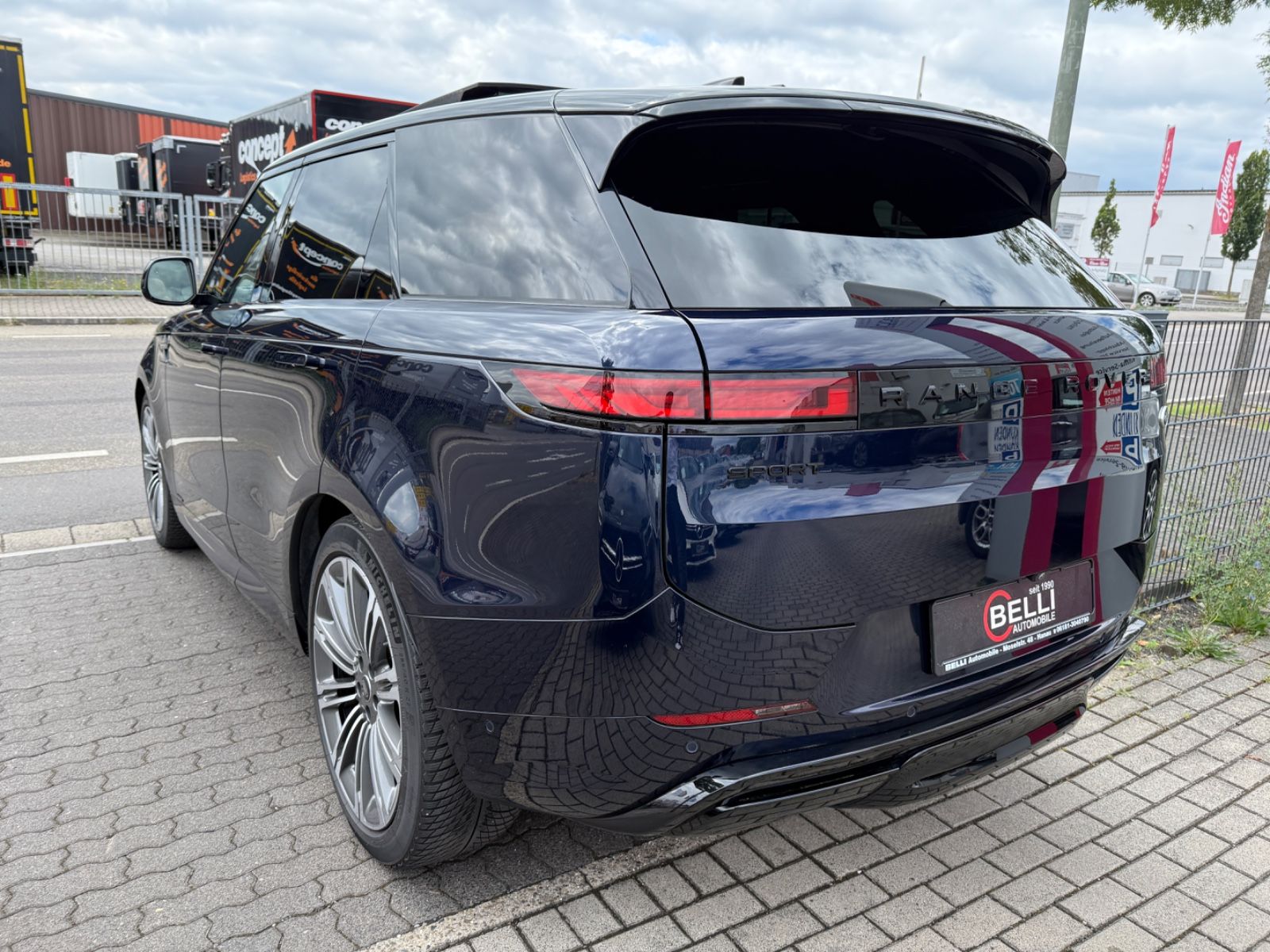 Range Rover Sport Autobiography - Samsaru's Car Outlet