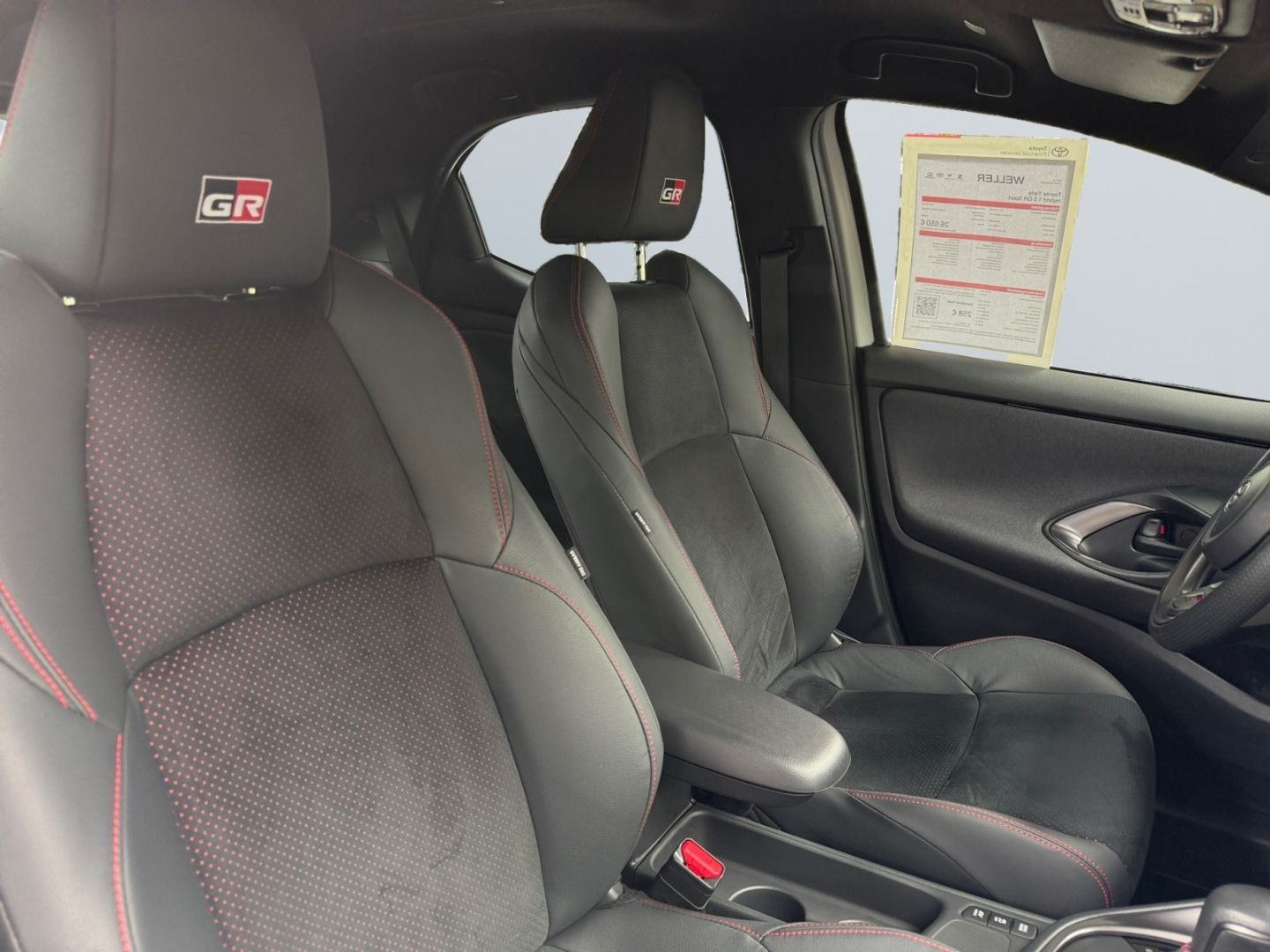 Toyota Yaris Hybrid 1.5 GR Sport *Alcantara*JBL*SHZ*Kam