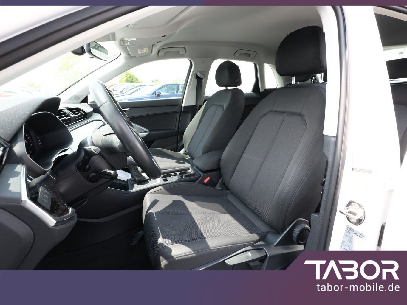 Audi Q3 40 TFSI quattro S-tronic - Samsaru's Car Outlet
