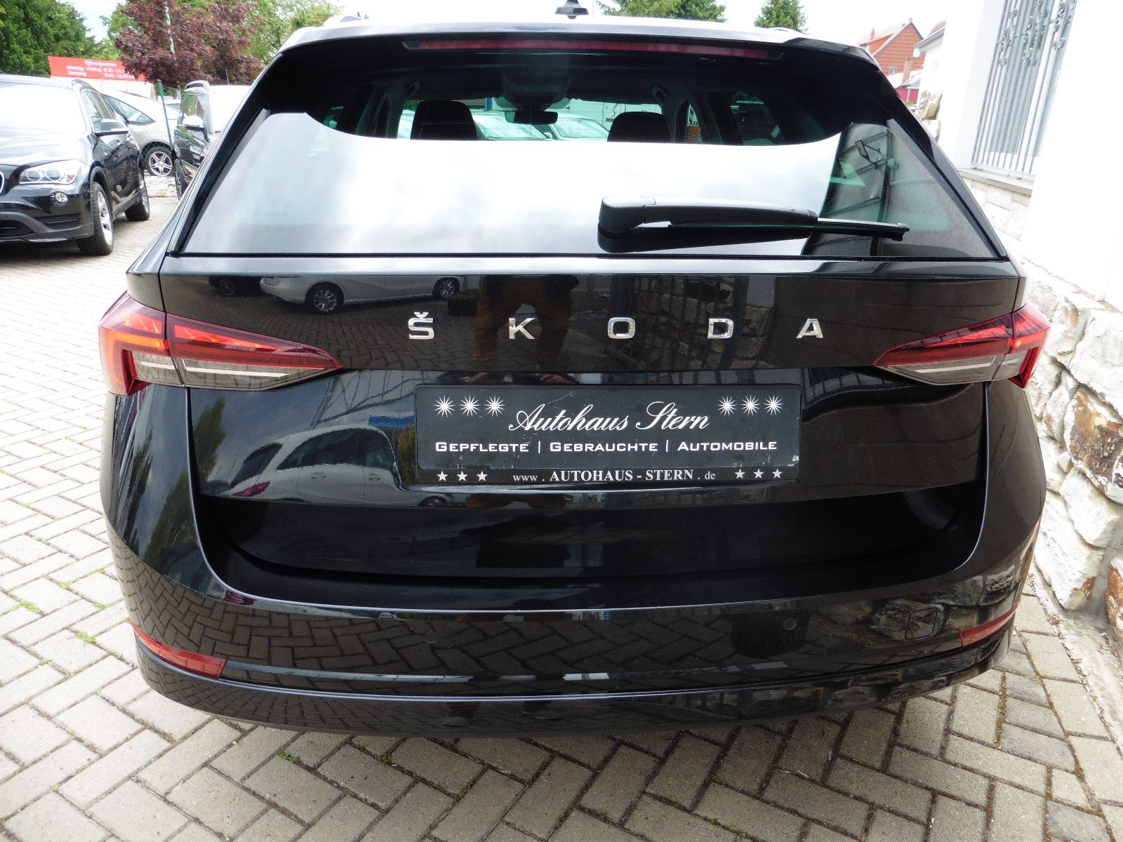Skoda Octavia 1.0 Ambition - Samsaru's Car Outlet