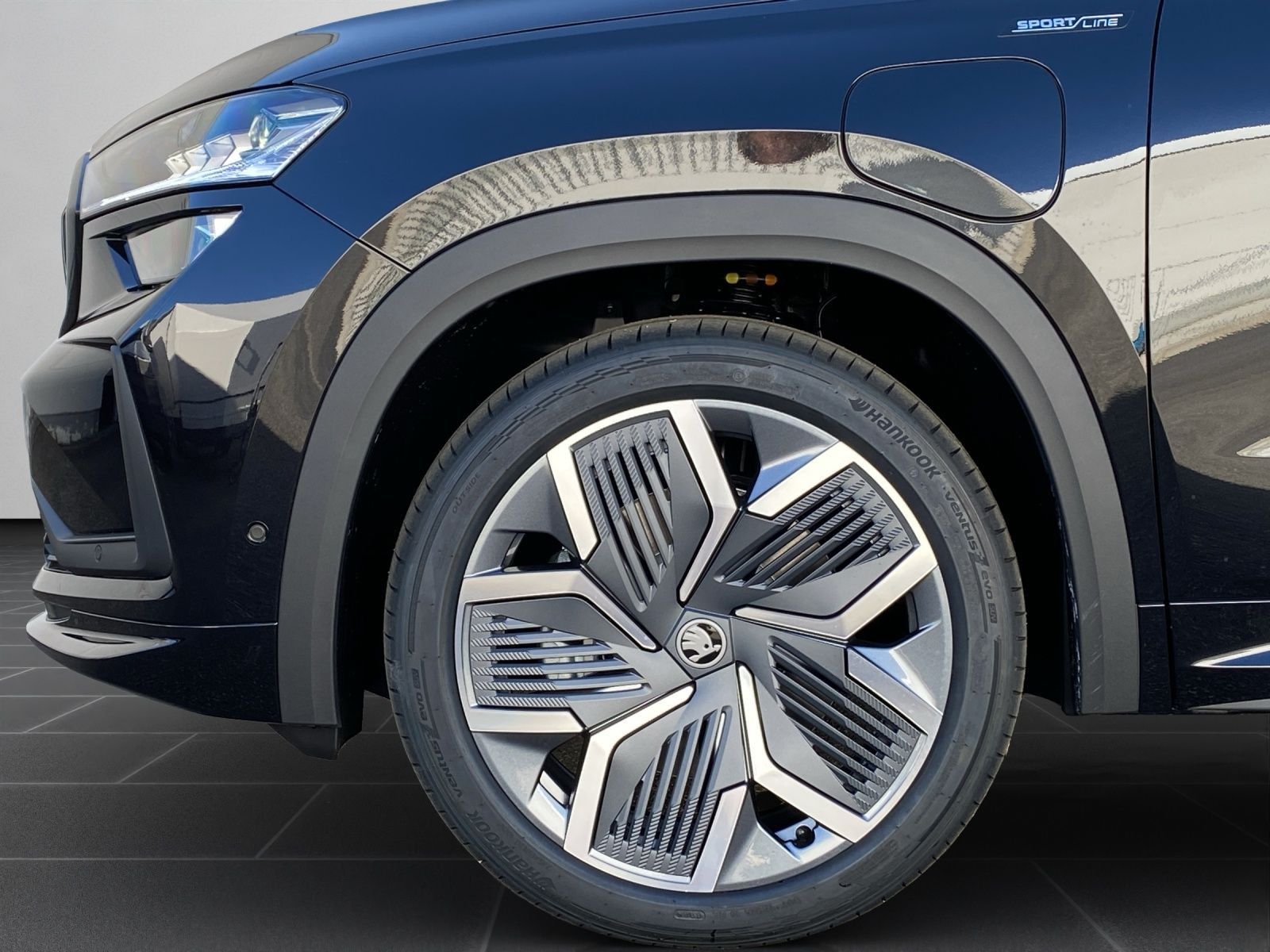 Skoda Kodiaq Sportline 1,5 TSI iV DSG AHK/ Pano/ Infot