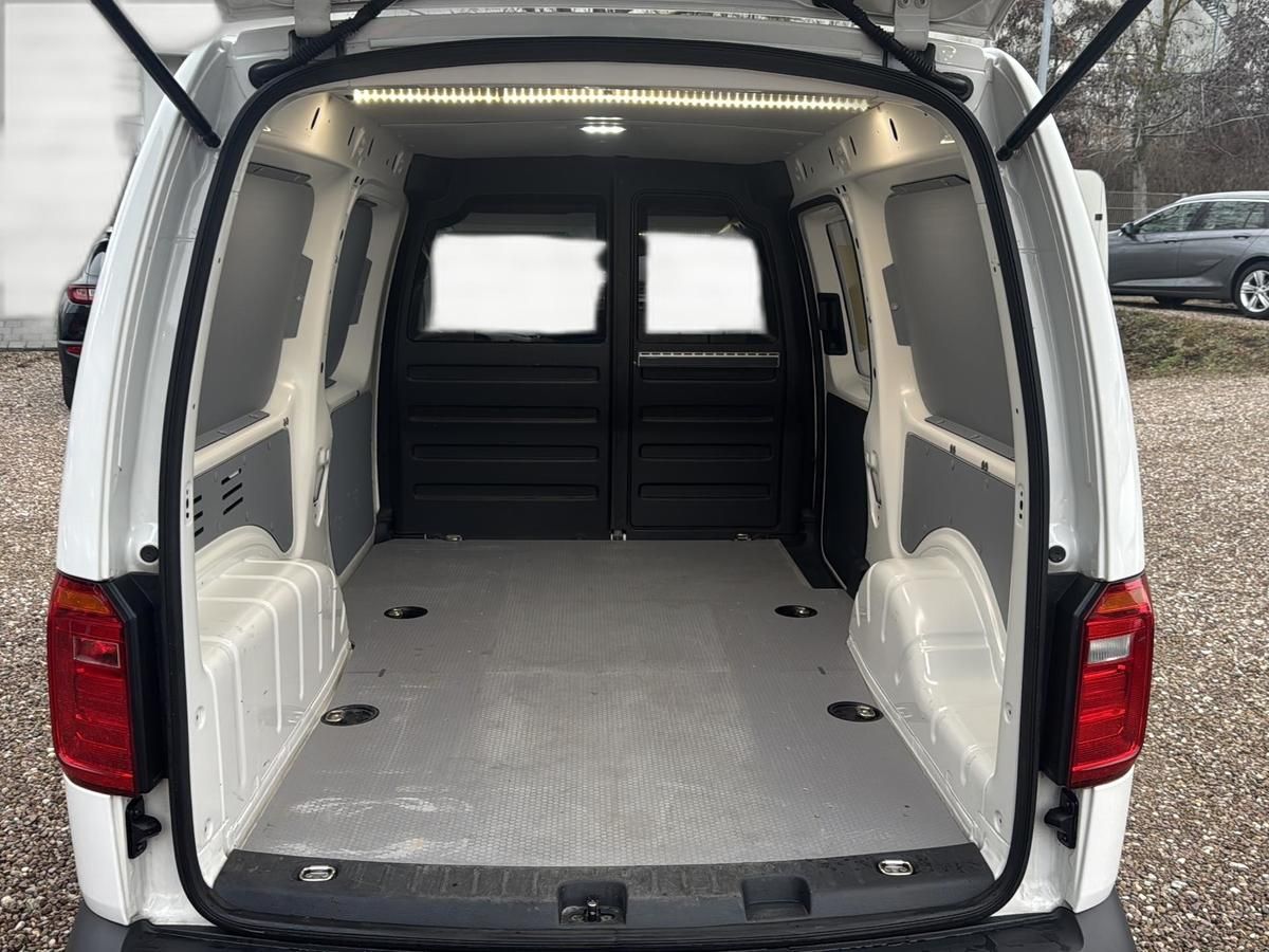 Volkswagen Caddy Maxi 2.0 TDI - Samsaru's Car Outlet