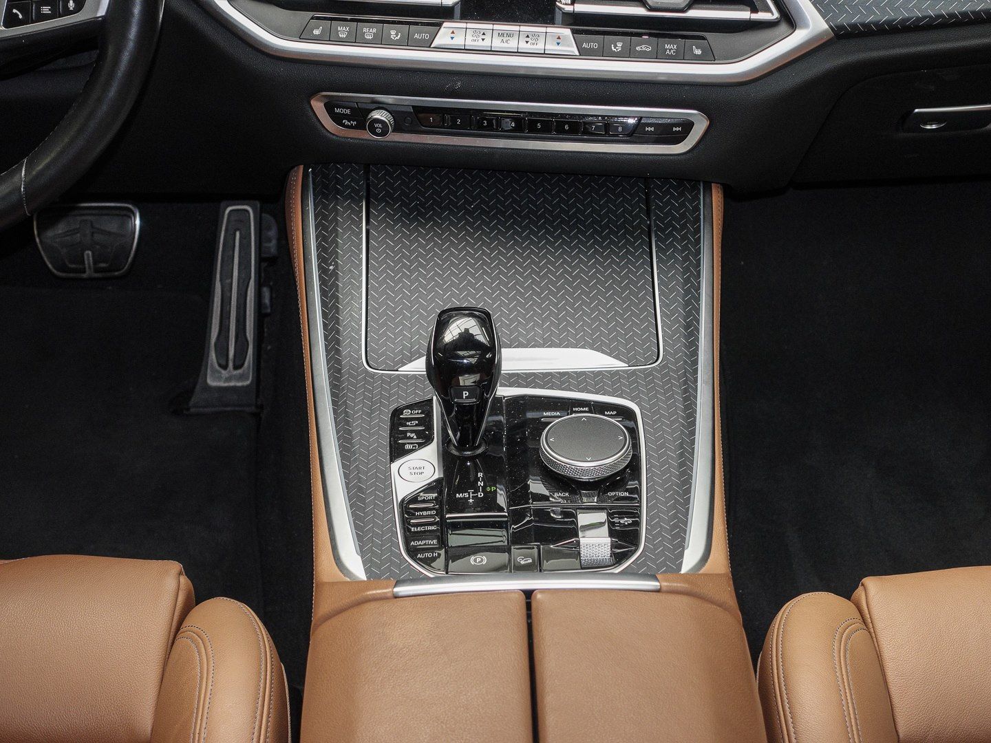 BMW X5 xDrive45e M Sport AHK GSD M-Sitz DA+PA+HUS La