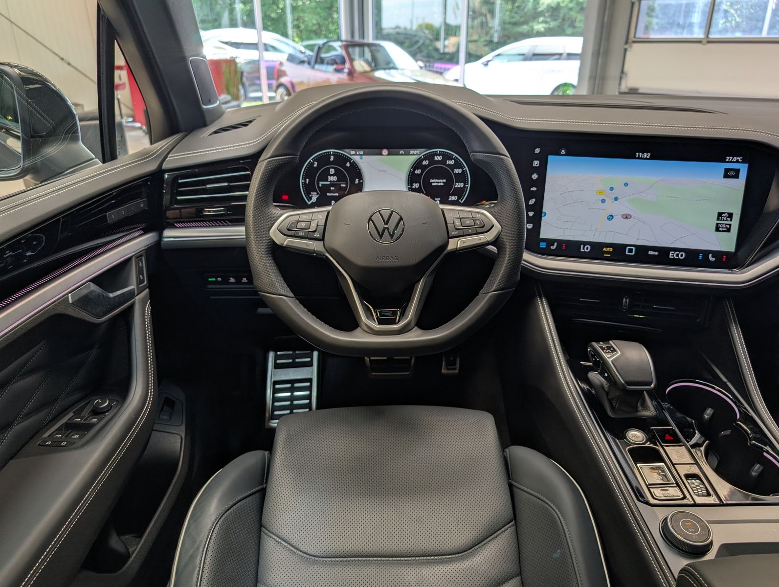 Volkswagen Touareg 3.0TDI 4M R-Line VOLL Black 22" UPE 114T