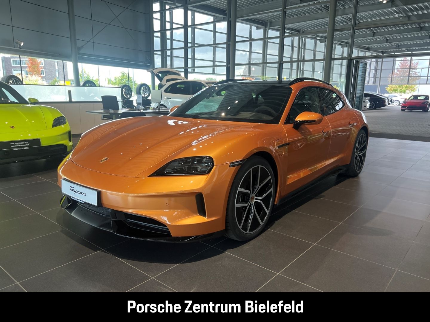 Porsche Taycan GTS Sport Turismo  Nordischgold Head-Up