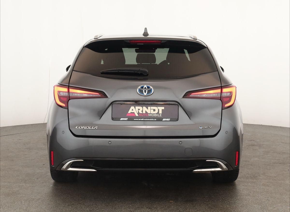 Toyota Corolla Touring Sports 2.0 CVT Team D Navi Kam