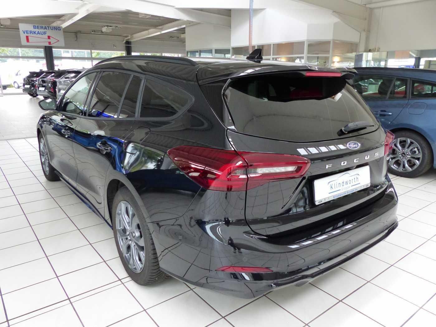 Ford Focus Turn. 1.0 EcoBoost MHEV Autom. ST-Line X