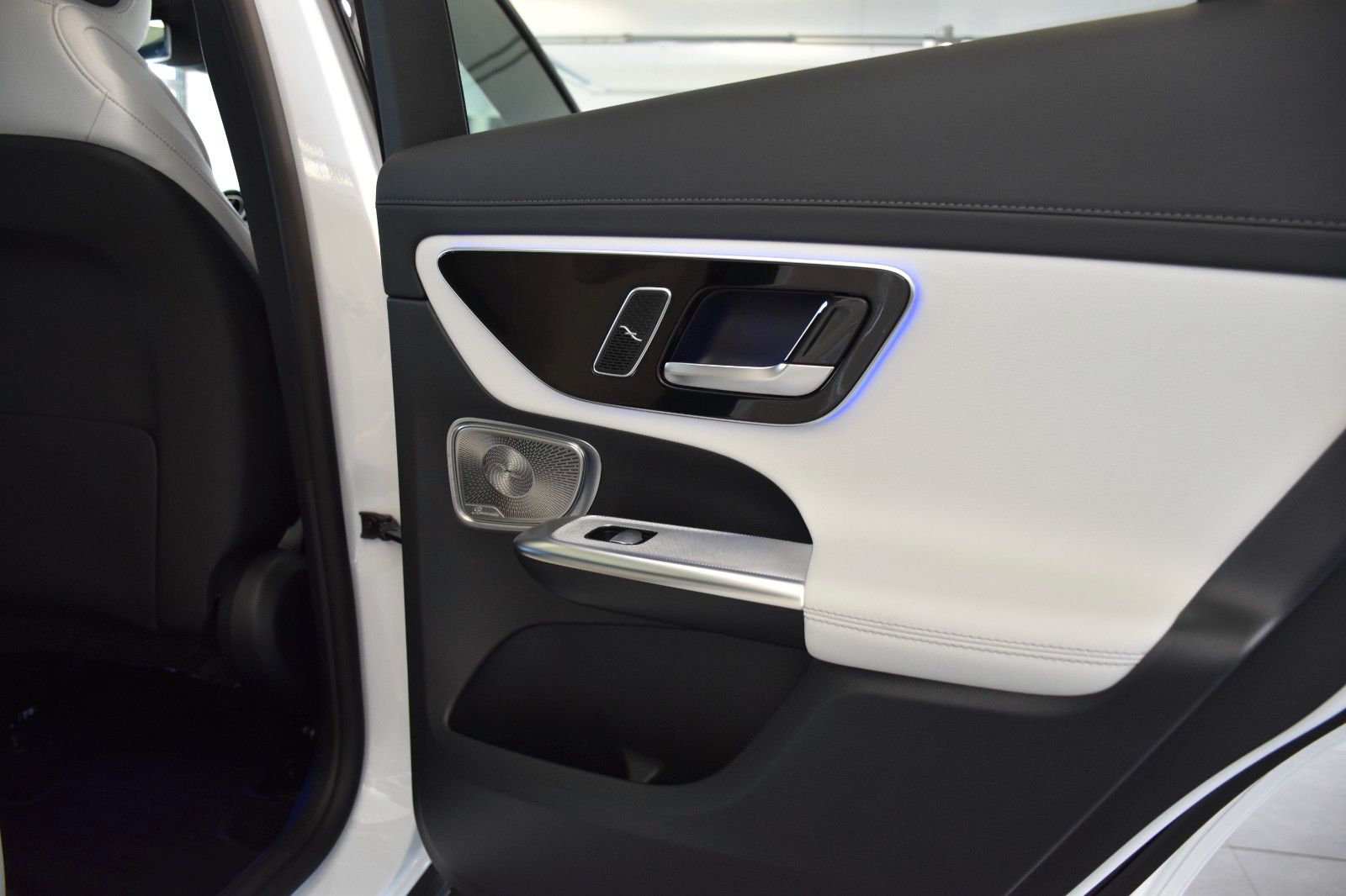 Mercedes-Benz GLC 300 de 4M AMG LINE - Samsaru's Car Outlet
