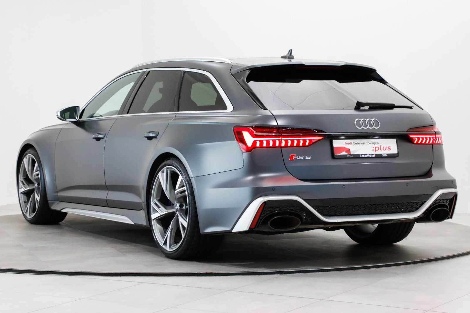 Audi RS 6 Avant 4.0 TFSI tiptronic 305km/h B&O Pano