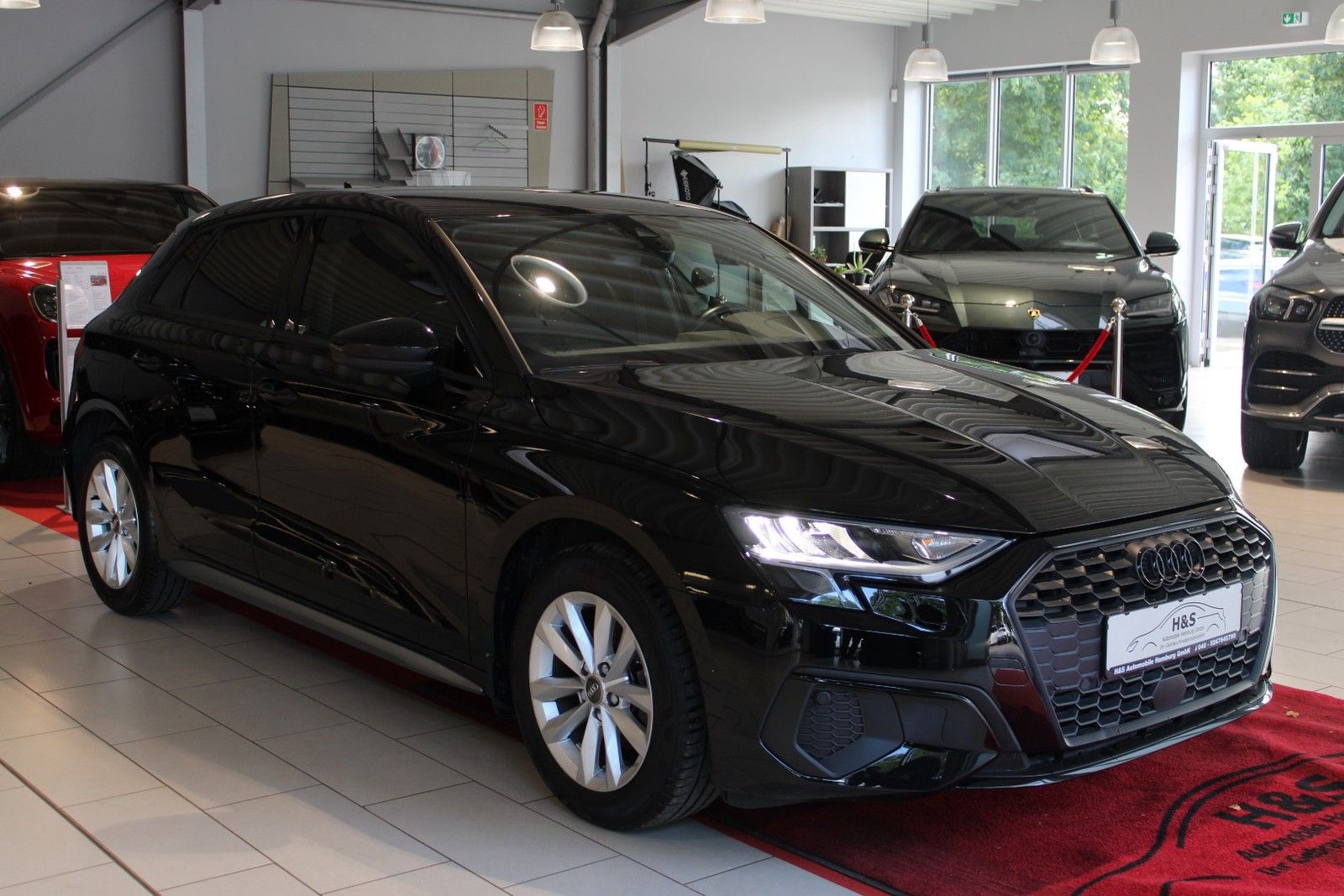 Audi A3 Sportback 35 TFSI - Samsaru's Car Outlet