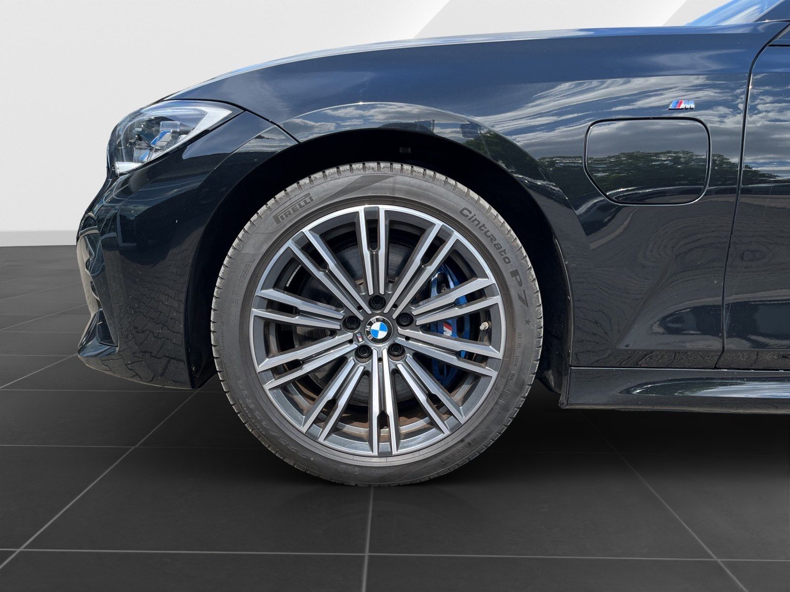 BMW 330e Touring M Sport - Samsaru's Car Outlet