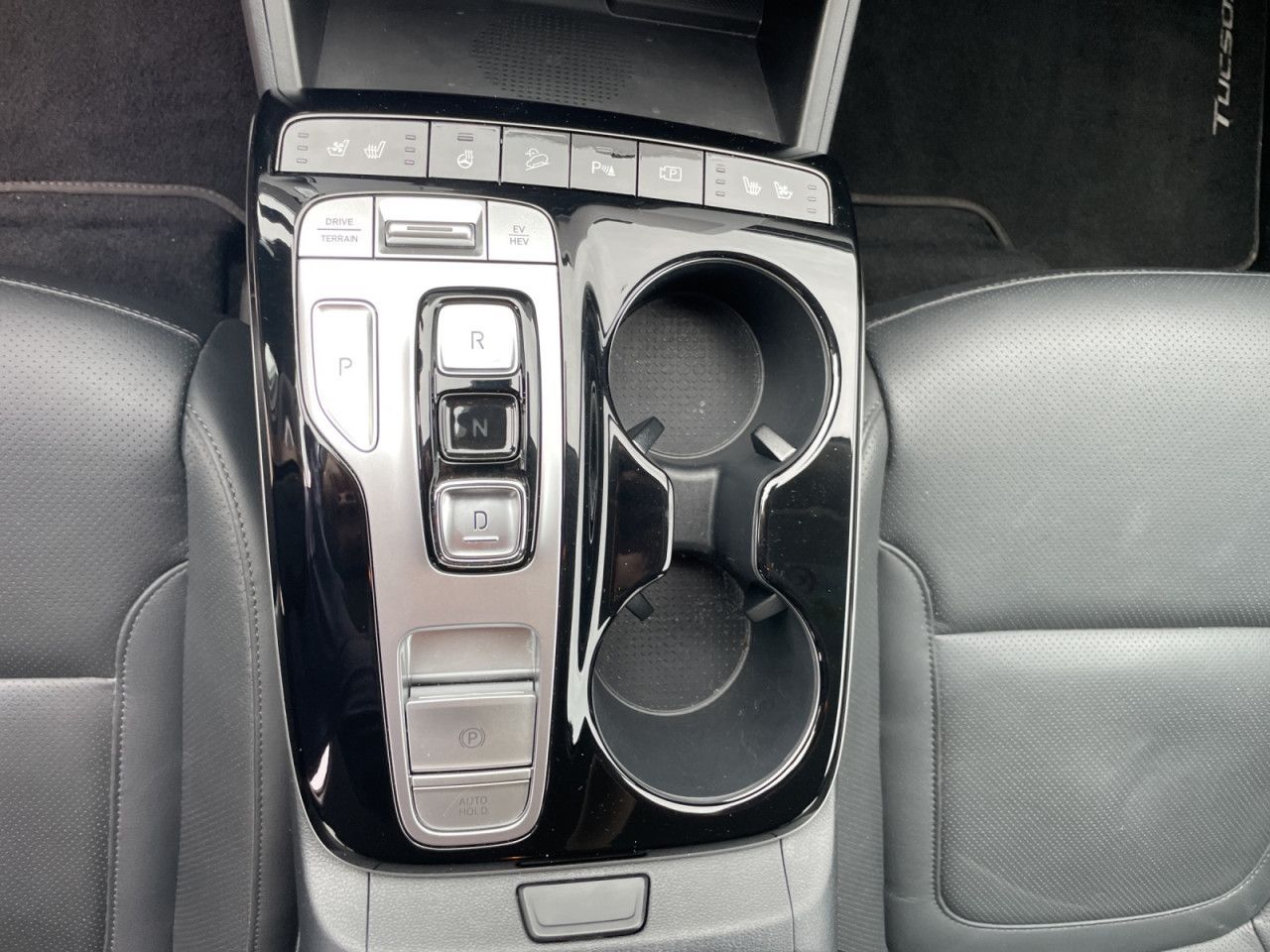 Hyundai Tucson 1.6 T-GDI Prime Plug-In Hybrid 4WD - Samsaru's Car Outlet